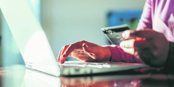 L’achat moyen sur internet stagne en 2023 à 66,533 Tnd