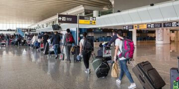 Les étrangers résidents en Tunisie: comment renouveler sa carte de séjour?