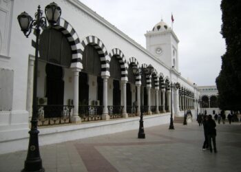 L’Etat vise 1 milliard de dinars de dividendes de ses entreprises dès 2025