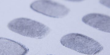 Une possibilité d’abaissement de l’âge légal d’obtention de la CIN