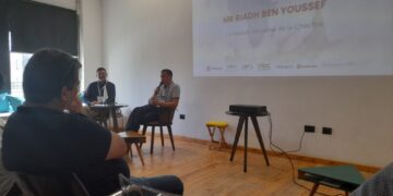 Riadh Ben Youssef Tunisiens doivent cesser rechercher opportunités Europe