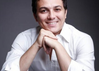 Rencontrez Ismael Belkhayat, l’entrepreneur marocain qui a visité  50 000 magasins!