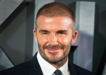 AliExpress Recrute David Beckham Stratégie Marketing Échelle Mondiale