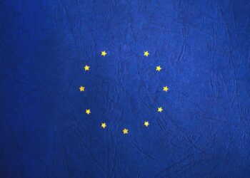 Commission européenne: baisse inflation et croissance modérée 2024