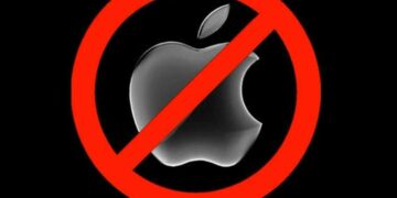 Elon Musk menace bannir appareils Apple en cas intégration OpenAI