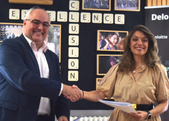 Deloitte Tunisie Université Dauphine Tunis lancent UJobs programme innovant
