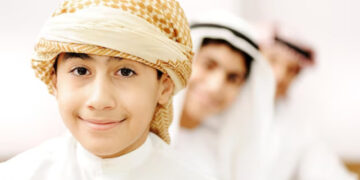 Émirats arabes unis: lancement d’un outil IA qui aide dans l’éducation des élèves