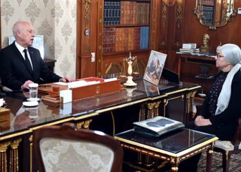 Vers une justice équitable: réformer le système des chèques en Tunisie