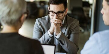 Préparez vos entretiens 1: comment répondre à la question «parlez-moi de vous»?