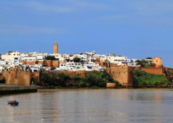 Le Maroc augmente le salaire minimum dans le secteur public à 4 500 dirhams