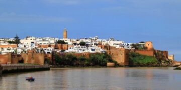 Le Maroc augmente le salaire minimum dans le secteur public à 4 500 dirhams