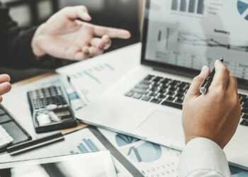 Retarder la publication des comptes semestriels affecte toutes les parties prenantes du marché