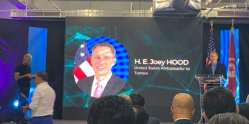 Enova Robotics exporte pour la première fois un robot  vers les États-Unis