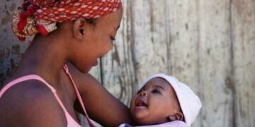 La société de santé Field lance un service pour combattre la mortalité maternelle en Afrique