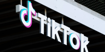 TikTok supprime des emplois et s’oriente vers l’IA pour accomplir certaines tâches