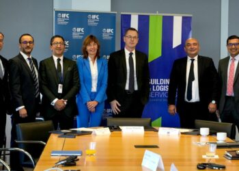 IFC s’associe à BLS pour renforcer le secteur de la logistique et créer des emplois au Maroc