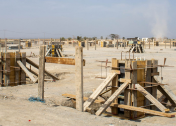 Investissement étranger: Etilog pose la première pierre de son usine à Kairouan