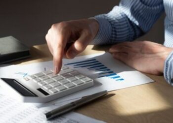 Rapport de la BCT 2023 : une croissance économique freinée par l’agriculture et l’industrie