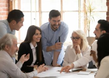 Voici comment assurer un management intergénérationnel réussi