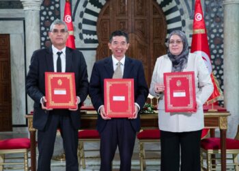 521 millions de dinars par an: 8 accords signés pour l’usine de triphosphate à Mdhilla 2