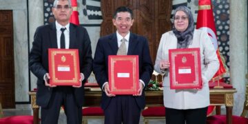 521 millions de dinars par an: 8 accords signés pour l’usine de triphosphate à Mdhilla 2