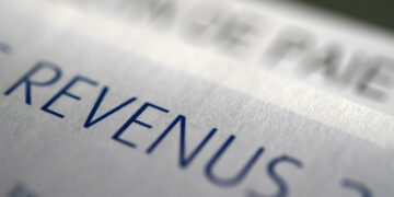 Comment est évalué le revenu en Tunisie selon le niveau de vie?