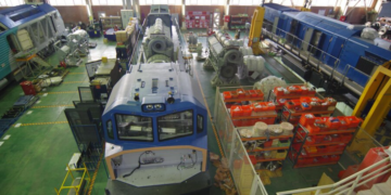 Le Maroc accélère vers l’industrie ferroviaire: une usine de trains en route pour 2025