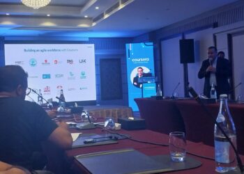 Coursera facilite l’apprentissage en ligne avec des outils IA sur mesure