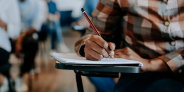 40% des étudiants bénéficieront de bourses et de prêts universitaires en 2025