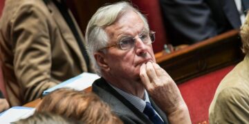 Le gouvernement Barnier est le plus court de la Ve République française
