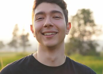 Le Tunisien Achraf Golli entre dans le prestigieux classement Forbes 30 Under 30