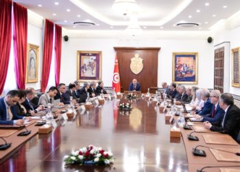 Le gouvernement tunisien annonce des mesures pour simplifier l’administration