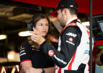 F1: Laura Müller devient la première femme ingénieure de course