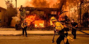 Los Angeles en proie aux flammes: vents violents et bilan humain tragique