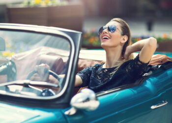 Immobilier de luxe: les femmes célibataires domineront le secteur en 2025…