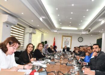 Tunisie: le ministère de l’industrie approuve cinq nouveaux projets