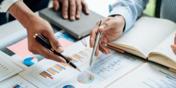 Quatre structures publiques pointées du doigt pour irrégularités financières
