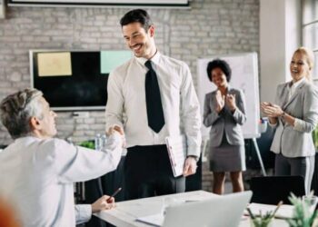 Vous envisagez de travailler en France? Voici les métiers les mieux rémunérés