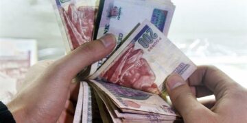 Secteur privé: l’Égypte augmente le salaire minimum