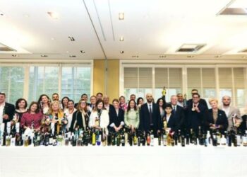 La Tunisie remporte la 1re place avec 79 médailles à l’European International Olive Oil Competition