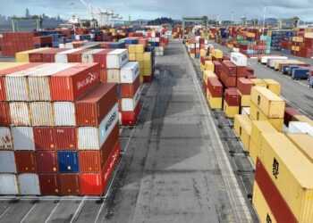 Le déficit commercial se creuse et atteint un record de -8 367,2 Mtnd