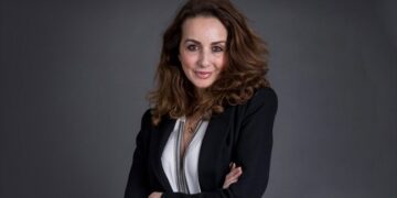 Neila Ben Zina décorée chevalier de la Légion d’honneur pour son engagement entre l’Europe et l’Afrique