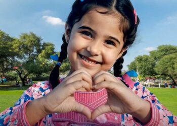 Dubaï lance la première famille émiratie virtuelle propulsée par l’intelligence artificielle