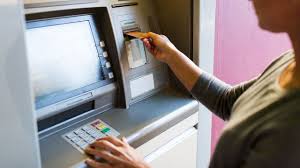 Banques: le ratio crédits/dépôts a reculé à 96,2% en 2024