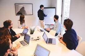 Le secteur de la formation continue en pleine marche