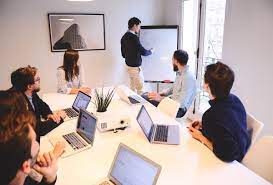 Le secteur de la formation continue en pleine marche