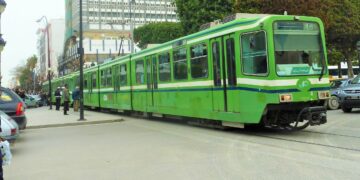 Près de 1,4 million de passagers ont utilisé mensuellement le métro léger en 2024