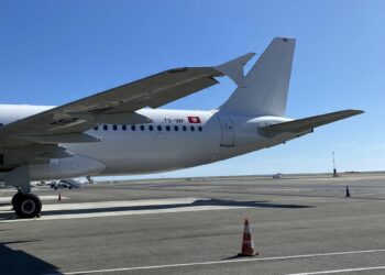 Les pilotes de Nouvelair maîtrisent un atterrissage risqué à Nice