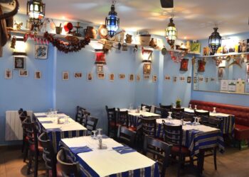 Tourisme: des tarifs préférentiels pour les familles tunisiennes dans les restaurants classés