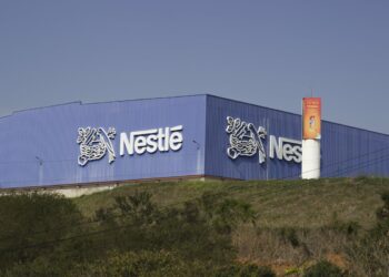 Nestlé: 16 000 postes supprimés d’ici 2027